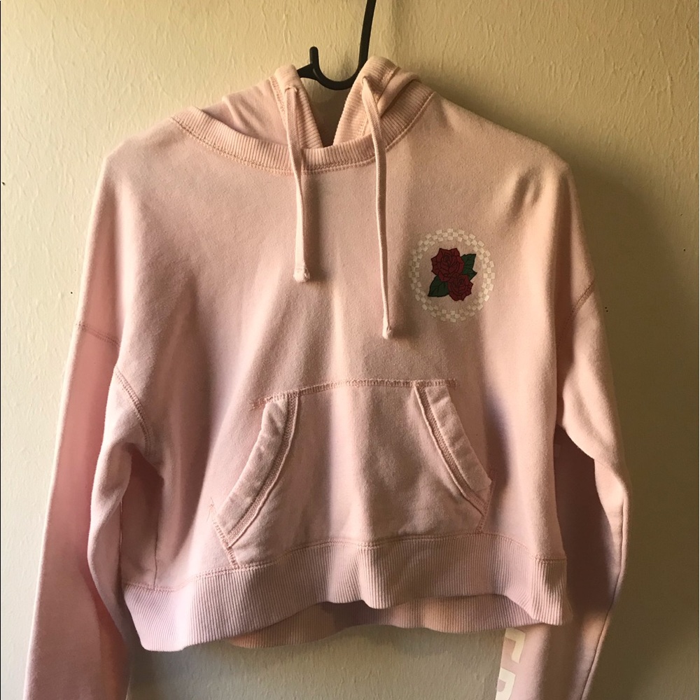 Light pink, cropped Hollister hoodie